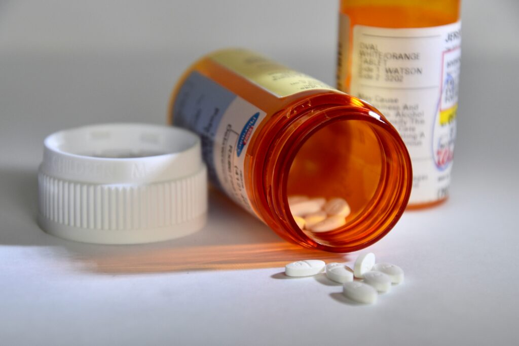 How to Take Prednisone 10mg for 5 Days covering dosage schedules, medication timing, safety precautions, side effects, and treatment guidance.