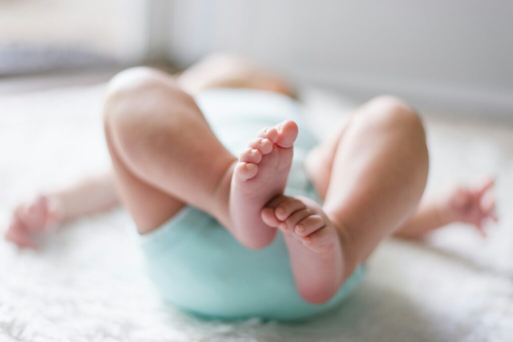 Frank Breech Baby Problems Later in Life guide to breech birth outcomes, hip dysplasia risk, development, warning signs, monitoring, and pediatric evaluation.