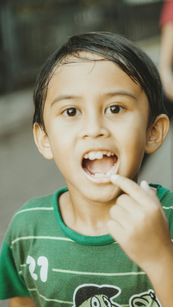 How to Get a Tooth Out Fast and Painless Child guide to natural tooth loss, gentle tooth care, gum comfort, oral hygiene, aftercare, and dental guidance.